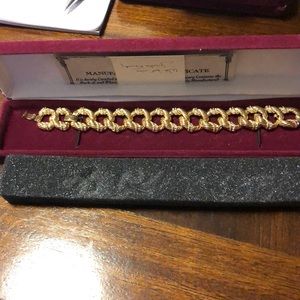 Camrose & Kross Jacqueline Kennedy Collection